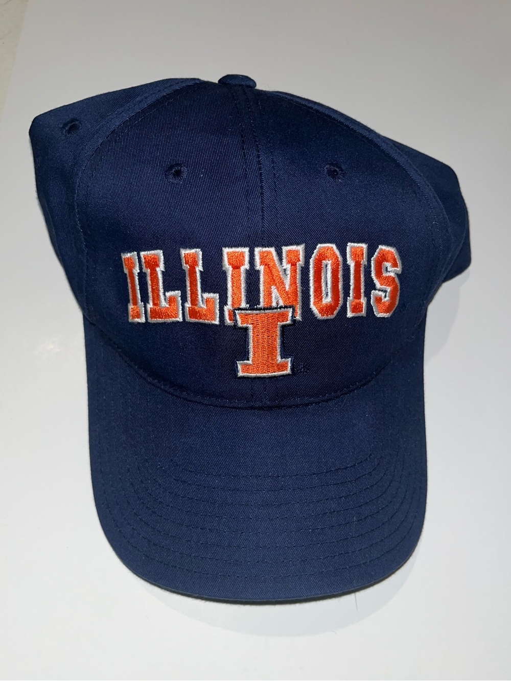 Vintage Illinois University Fighting Illini Embroidered Navy Baseball Snapback